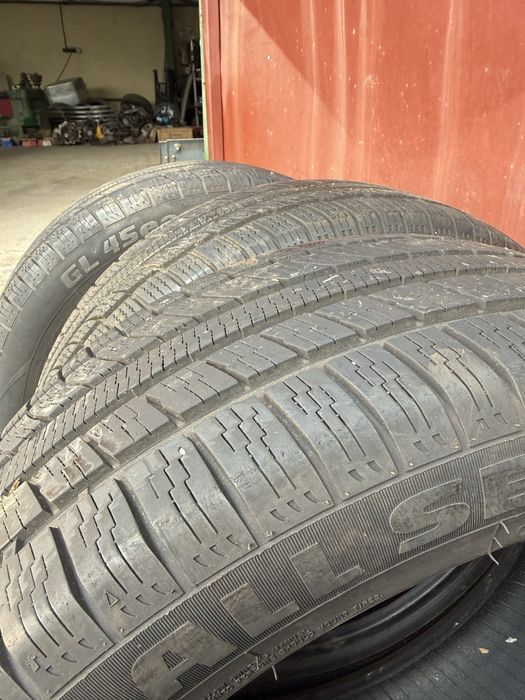 205/55/17 всесезонни GoldLine