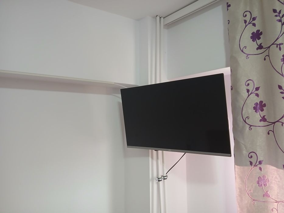 LCD JVC Fire Tv!Diagonala 85!