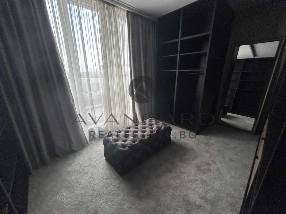 Продава се Четиристаен апартамент в Пловдив, Христо Смирненски - 194 кв.м за 1495 €/кв.м - Снимка #6