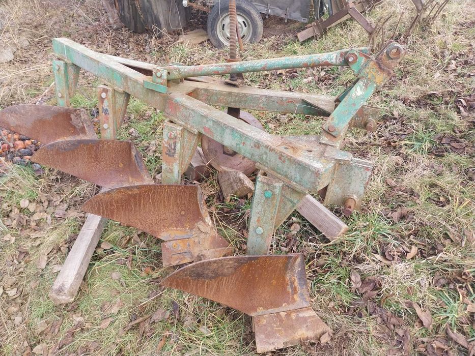 Плуг за трактор 4х25
