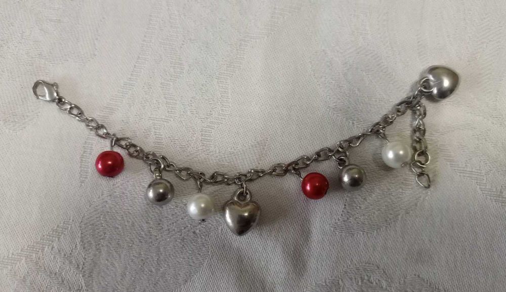 Аксесоари за малко момиченце - 2 лв.