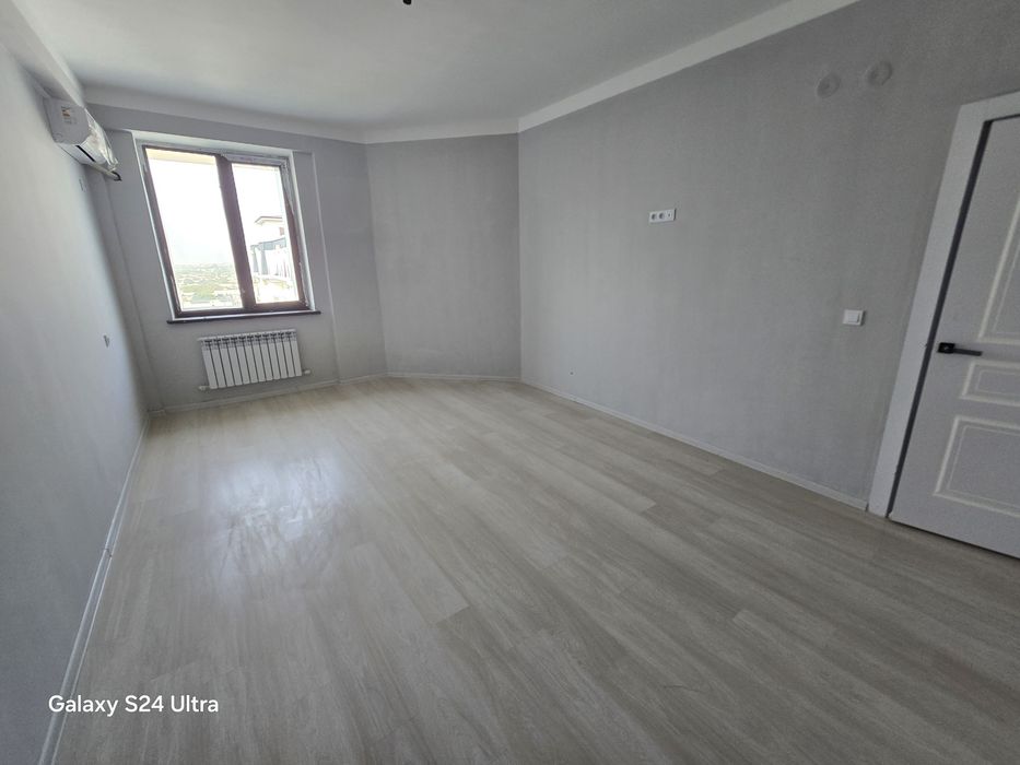 2 xona yangi uy sotiladi