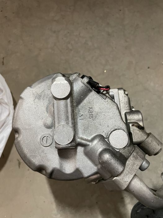 Компресор от bmw, двг n53