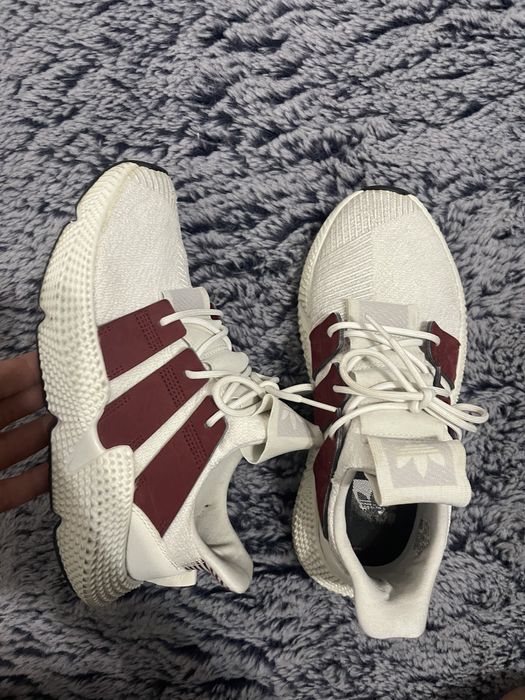 Adidas in stare bun