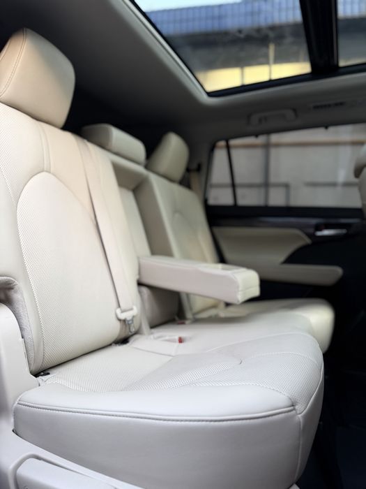 Toyota Highlander Hybrid Limited Full 2025 yil