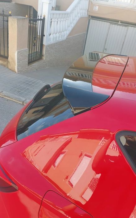 Eleron sport tuning luneta portbagaj haion Seat Leon 3 negru lucios