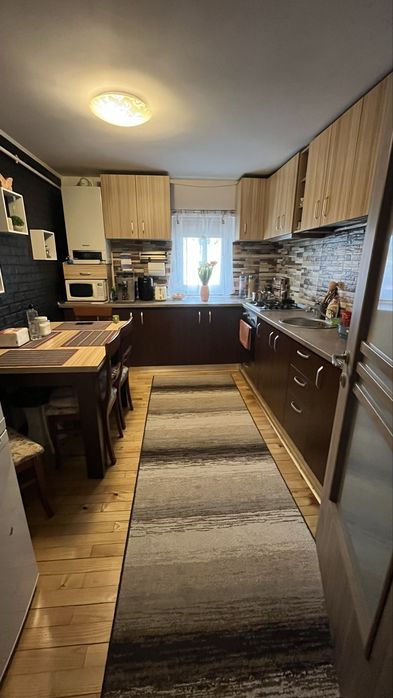 Apartament cu 3 camere