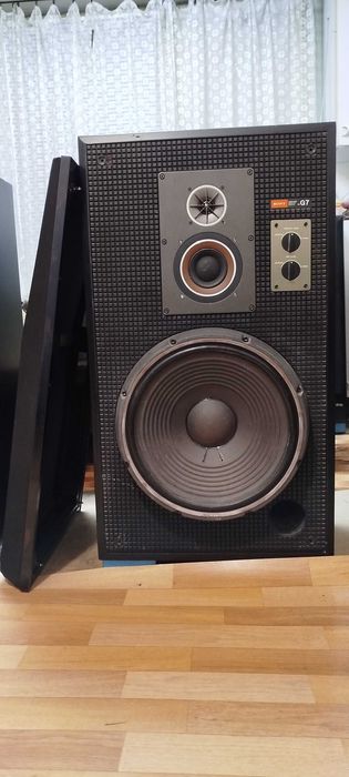 Продавам тонколони Sony SS g7S