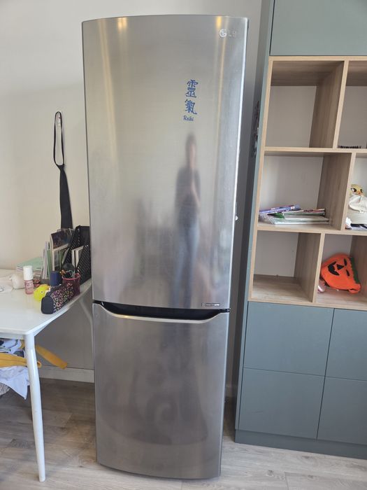 Холодильник LG б/у нерабочий