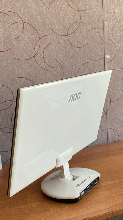 AOC e2243Fwk манитор