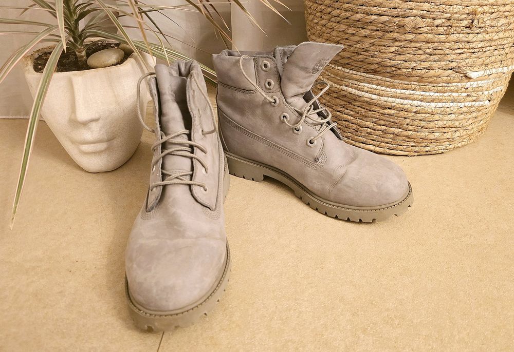 Bocanci Timberland 39.5 piele gri