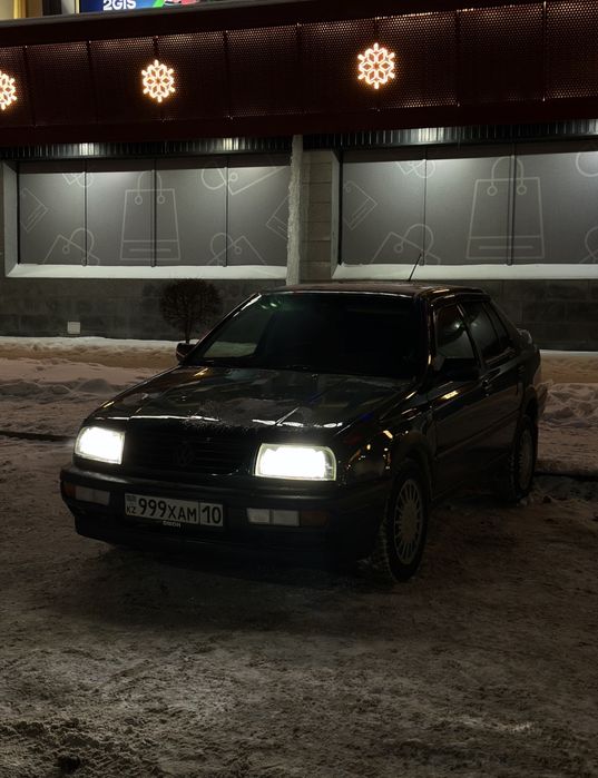 Лед лампочки H4