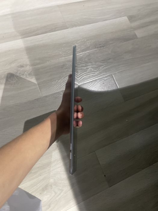 Ipad air2 sotiladi