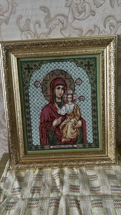 Иконы из бисера,ручная работа