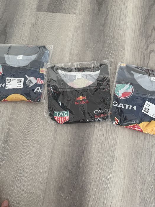Продам футболки red bull