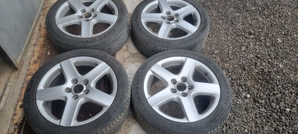 Оригинални джанти 17 ки за VW с Летни  Continental 225/45/17  Дот 2022