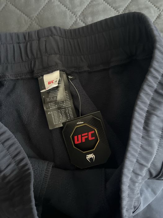Спортно долнище Venum UFC