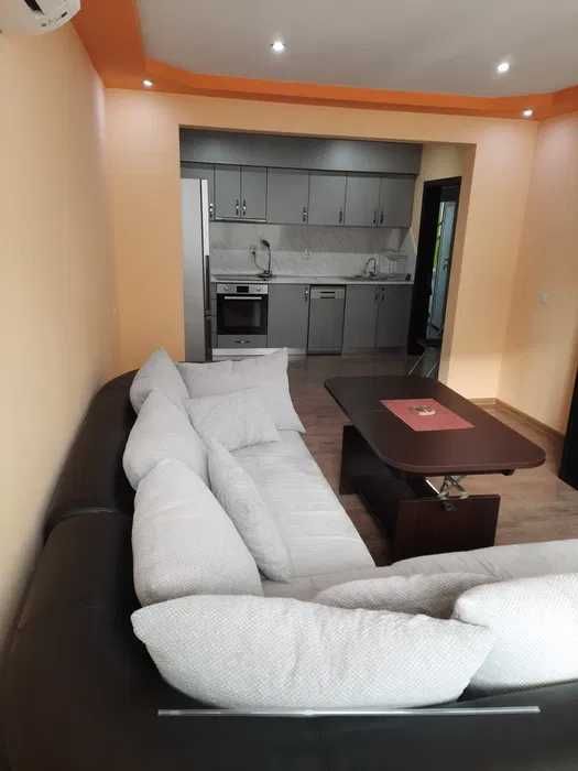 Дава се под наем Двустаен апартамент в София, Център - 65 кв.м за 433.5 € - Снимка #8