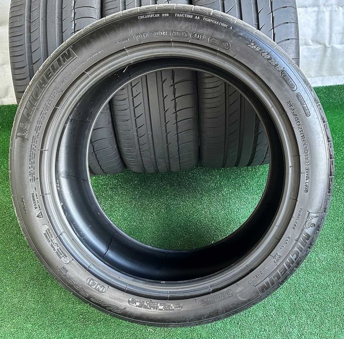 4бр пакет 235/40r18 и 265/40r18 MICHELIN PILOTSPORT летни