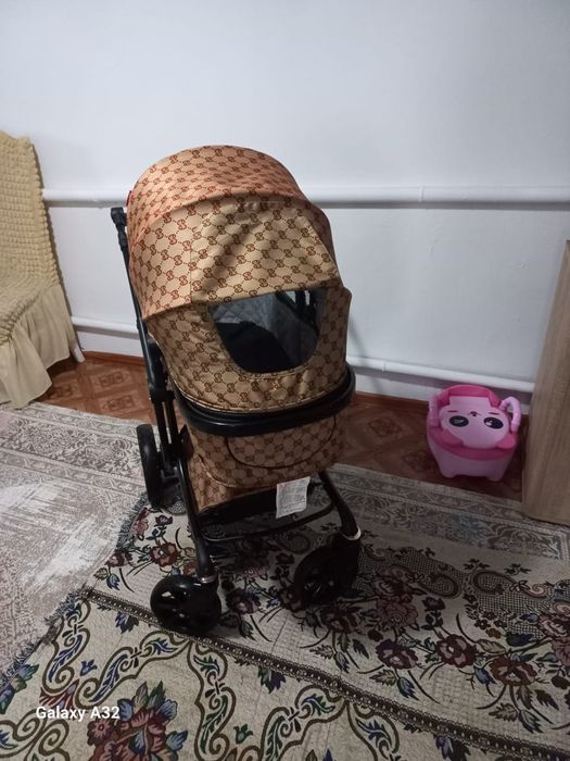 Продам детскую коляску