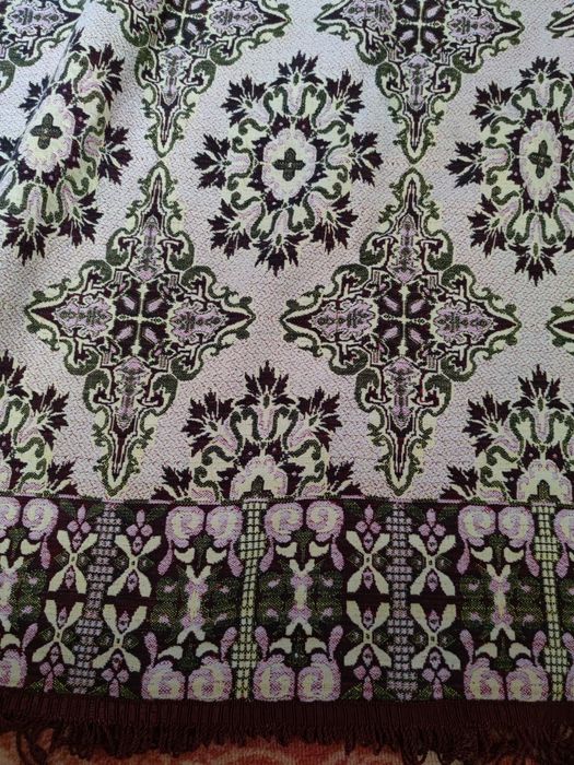 Вълнени / машинни покривки за спалня