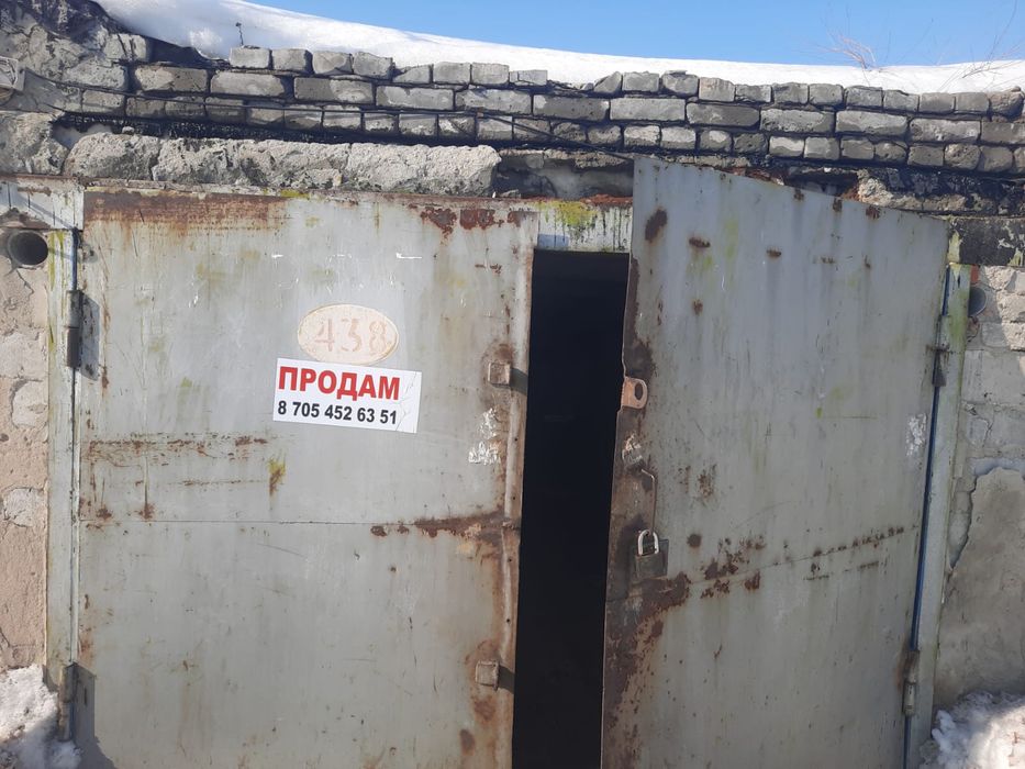 Продам гараж ул Сьянова 120