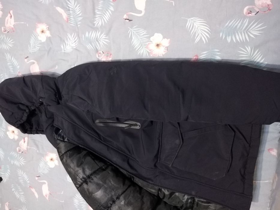 Зимний пуховик мужкой