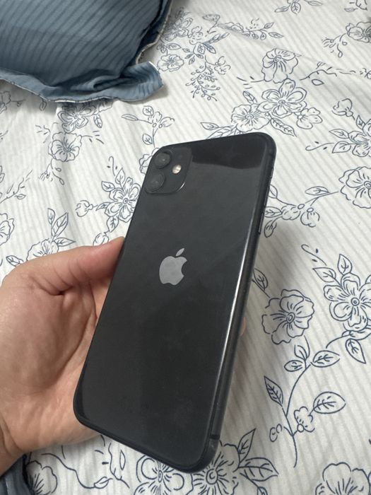 iphone 11 б/у 35к