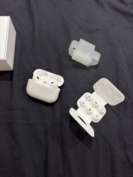 Наушники Airpods Pro 2 with MagSafe