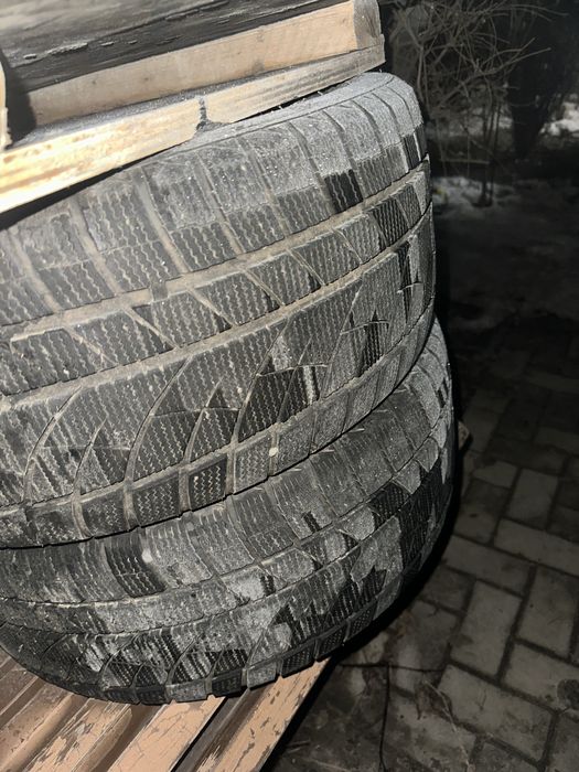 Продам диски с рнзиной r18