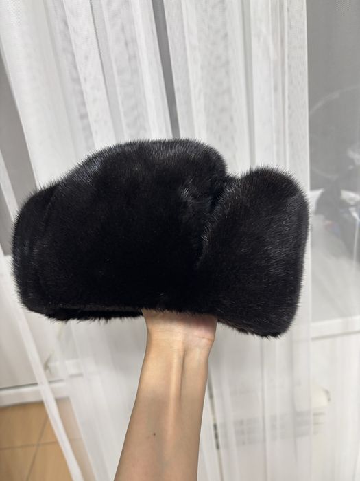 Продам натуральную цельную мужскую норковую шапку
