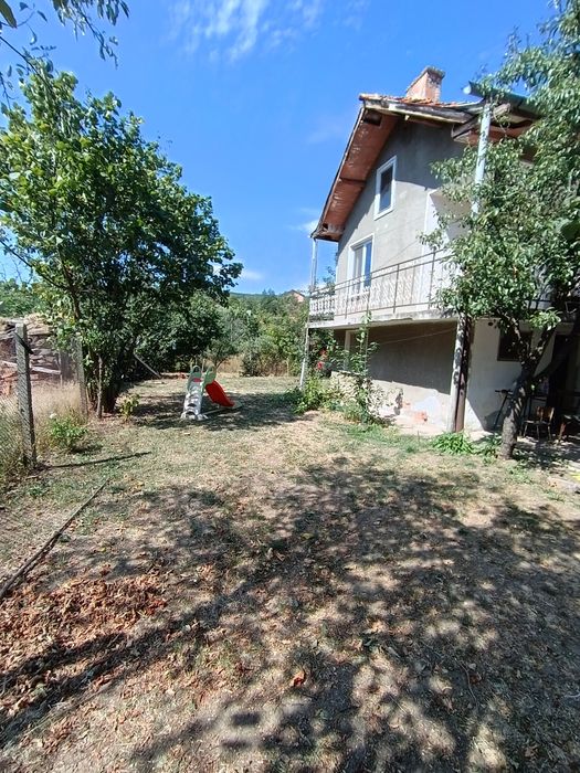 Продава се Къща в с. Ярлово, Област София-област - 100 кв.м за 520 €/кв.м - Снимка #9