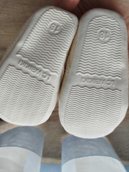 Бебешки обувки 17-19 номер