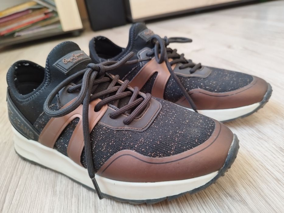 Дамски маратонки Pepe Jeans 36,5