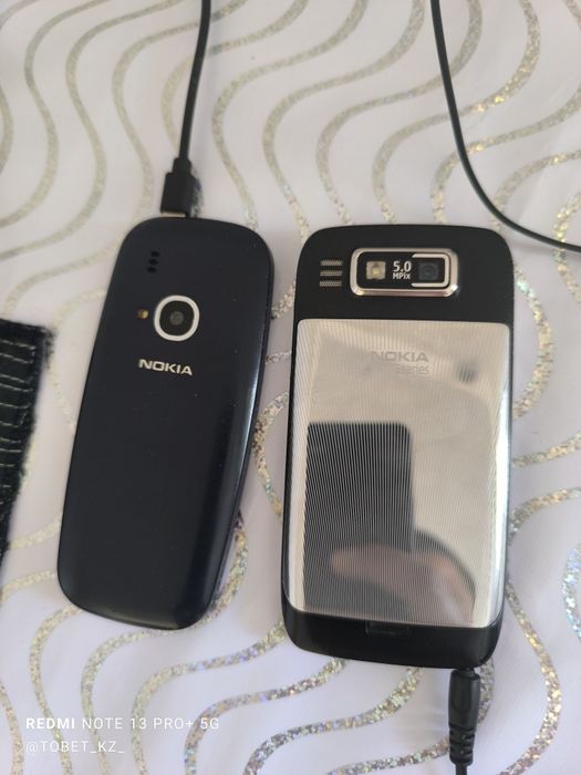 Nokia E72 и nokia 3310