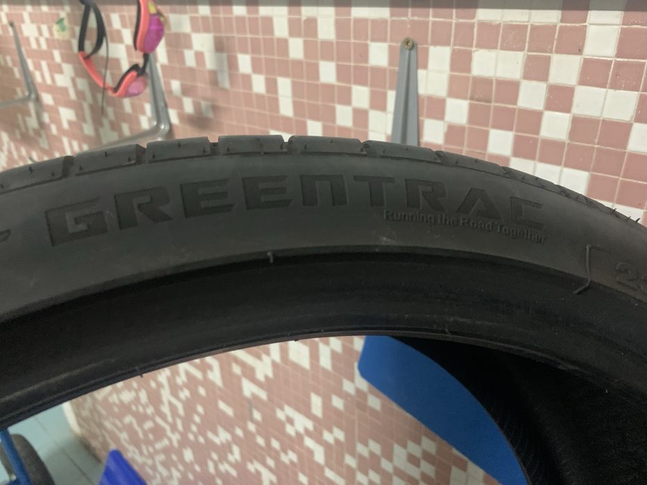 2Anvelope vara GREENTRAC 235/35ZR19