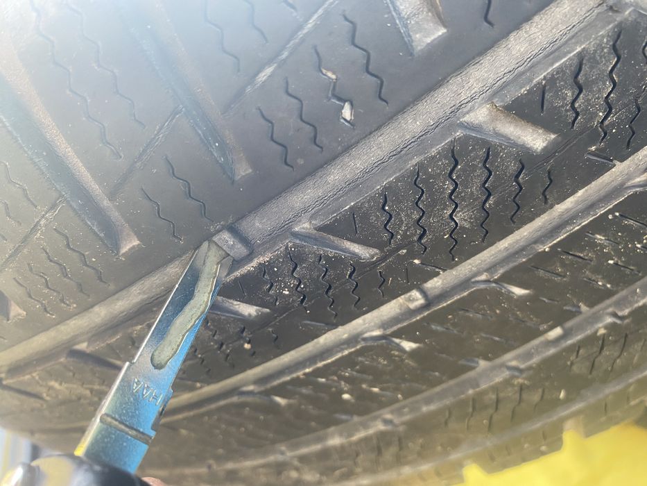 Cauciucuri M+S stare buna