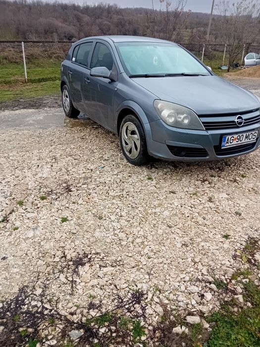 Opel astra h benzina