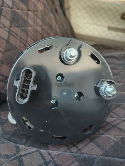 Генератор камаз..