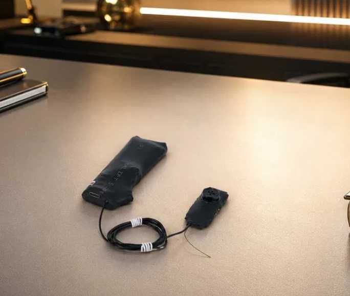 Camera Video in Nasture cu Casca de Copiat Fara Telefon - Casti de Copiat
