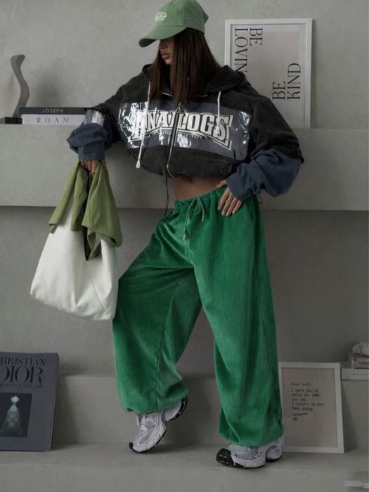 pantaloni de trening eleganți