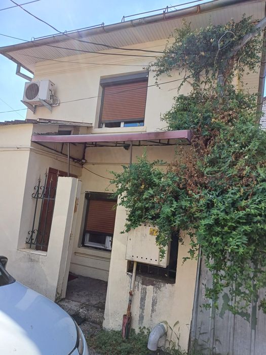 Casa zona Piata Centrala