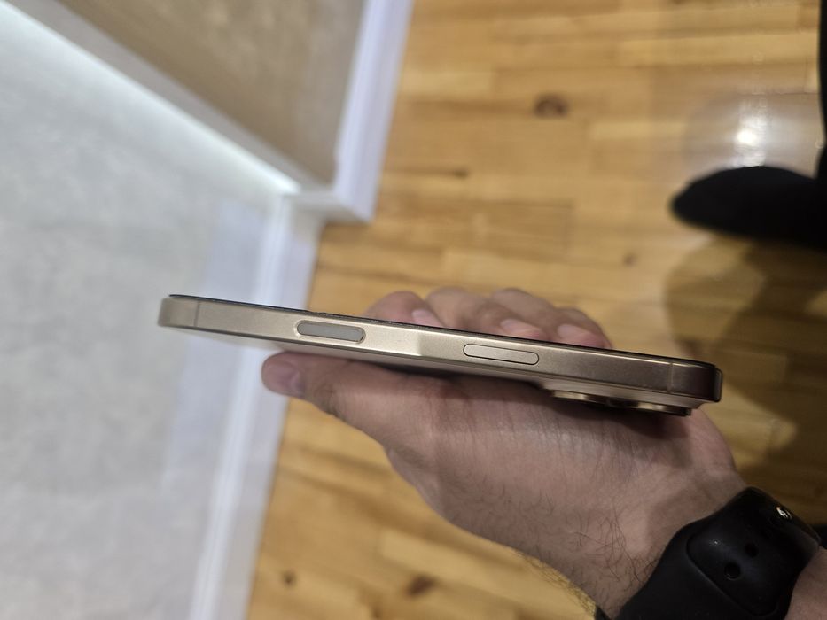 iPhone 16 Pro 128GB 

Продаётся iPhone 16 Pr