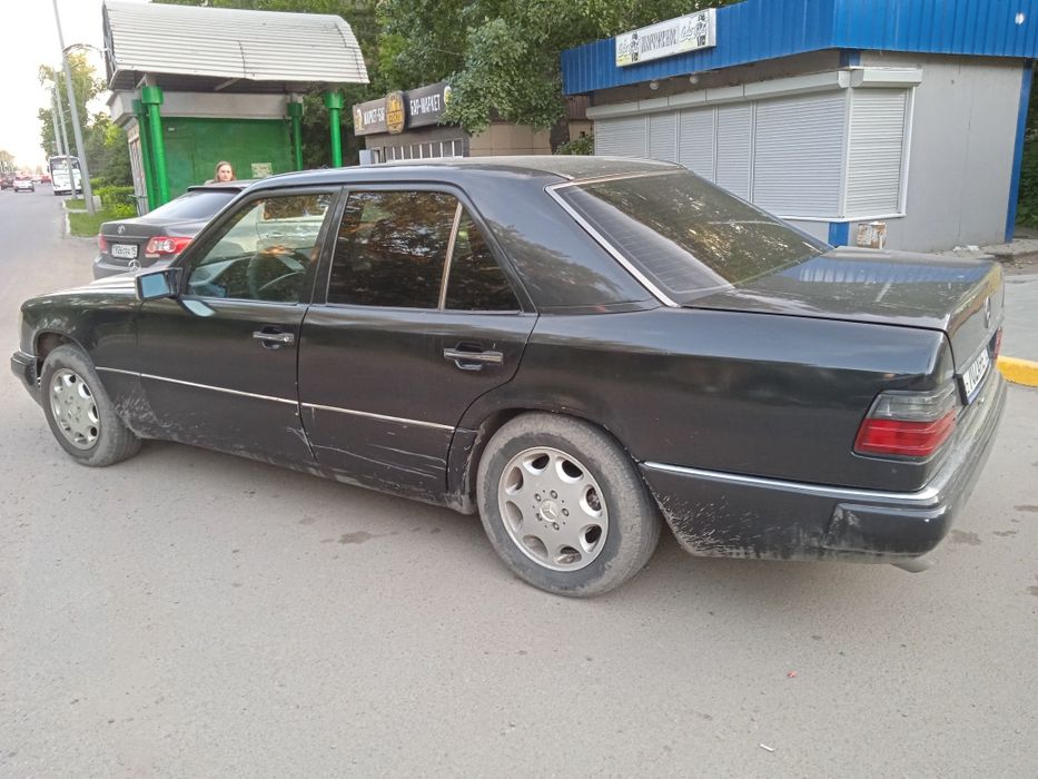 Mercedes E200 обмен только на деньги