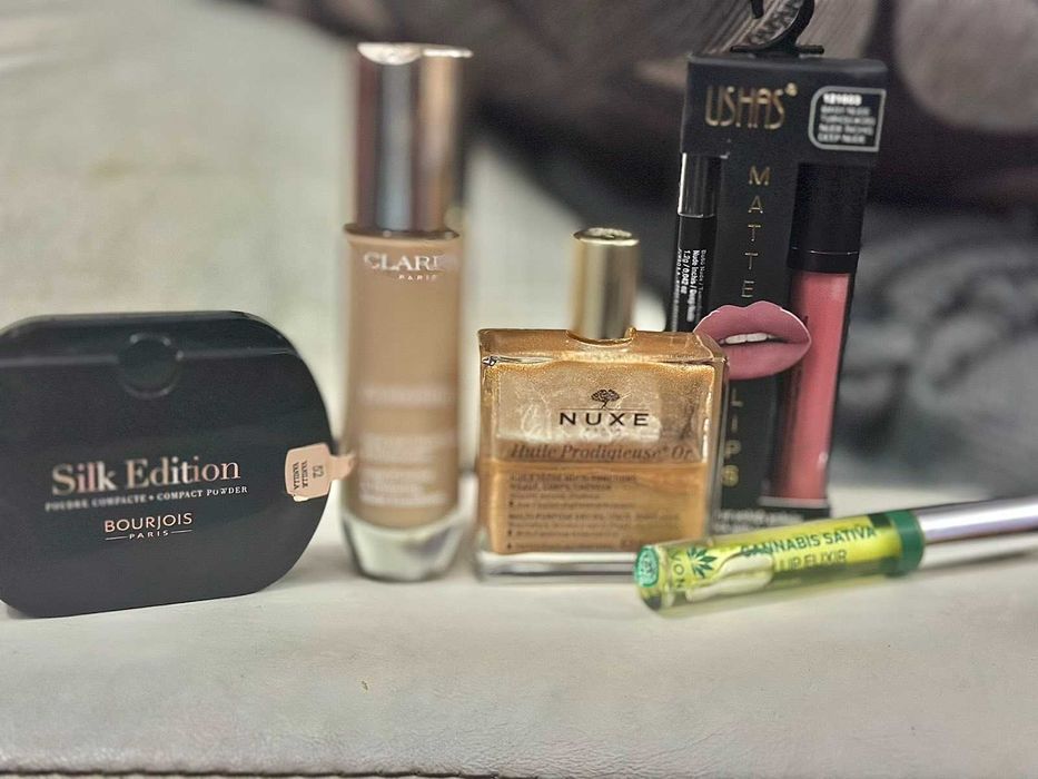 лотове от качествена козметика на символични цени