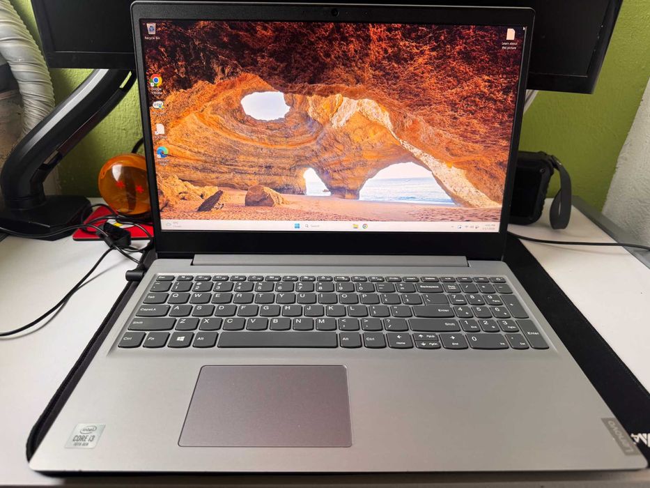 Vand Laptop Lenovo IdeaPad Intel Core i3 1005G1 12GB DDR4 SSD M2 NVME 256GB