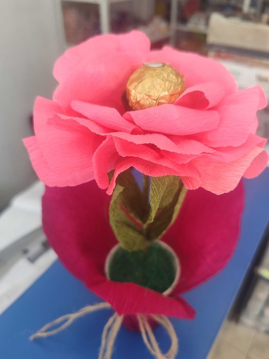 Цветя от креп хартия за всеки повод!