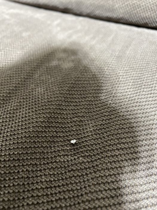 Diamant a fost pe un inel de logodna