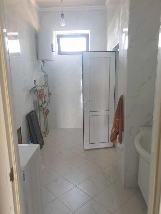 Частный дом с участком.