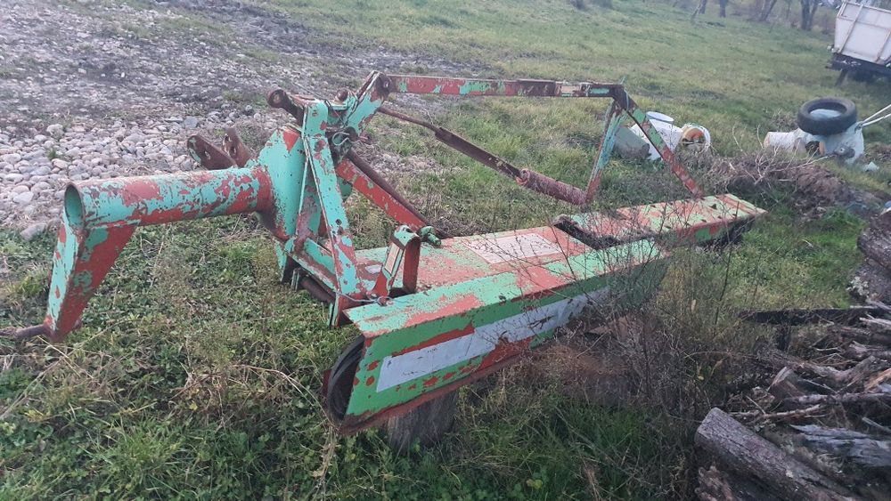 dezmembrez coasă cositoare fahr km 24 25